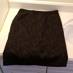 Dana Buchman lace pencil skirt size 4